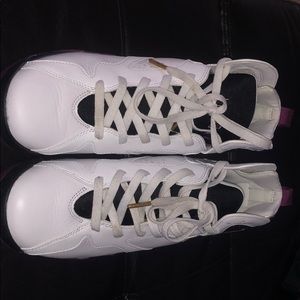 Retro 7 fushia sz 9.5y